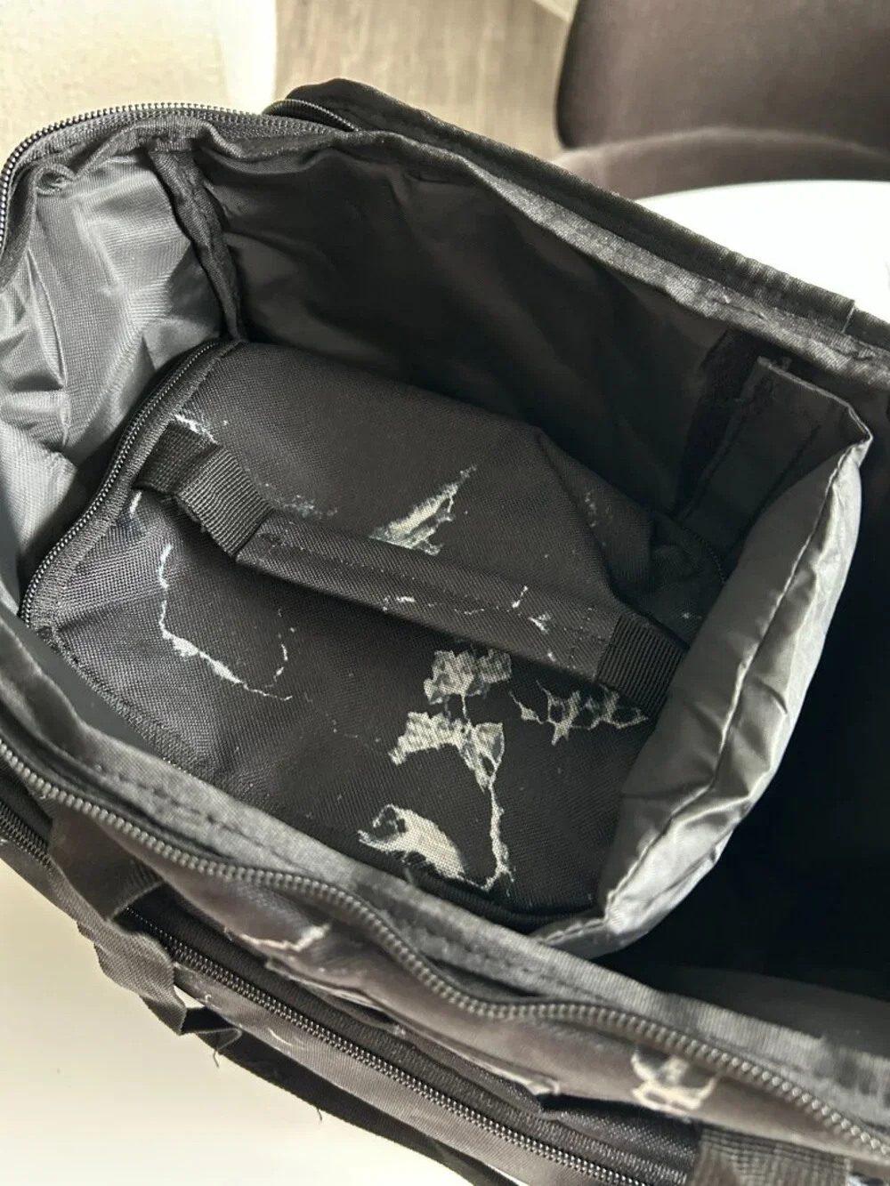 Dog Travel Bag — Marble Modern